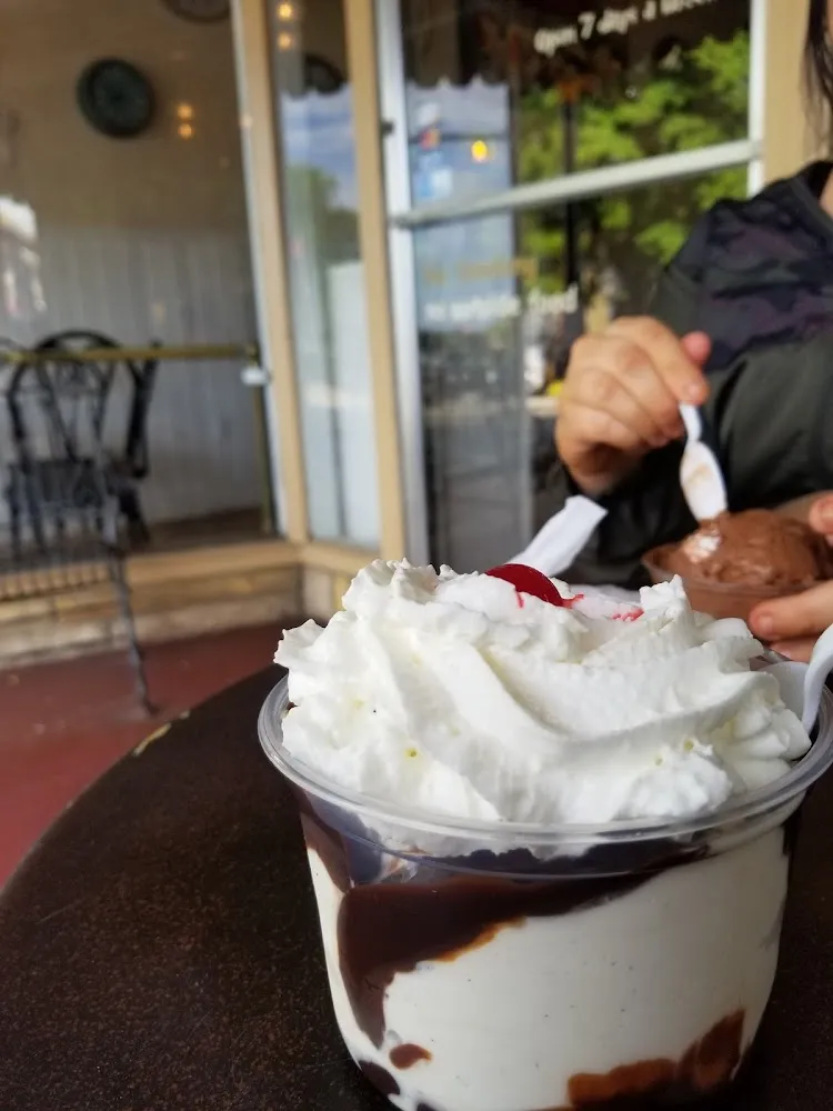 Vanilla Sundae
